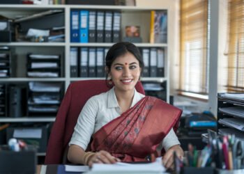 NIACL मार्फत प्रशासकीय अधिकारी या पदासाठी भरती, 80 हजार पगार!